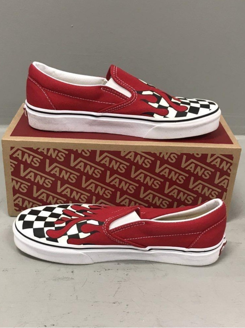 NWTIB Deadstock Vans Slip-On Checkered w/Illusion Flame/Drip Graphic US 7M, 8.5W